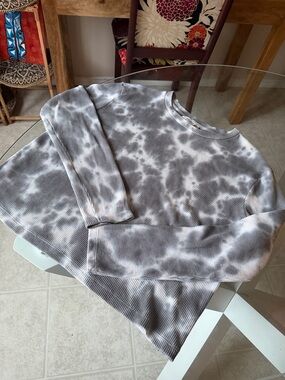 Tie-Dye Ribbed Crewneck Shirt - Gray & White Waffle Long Sleeve